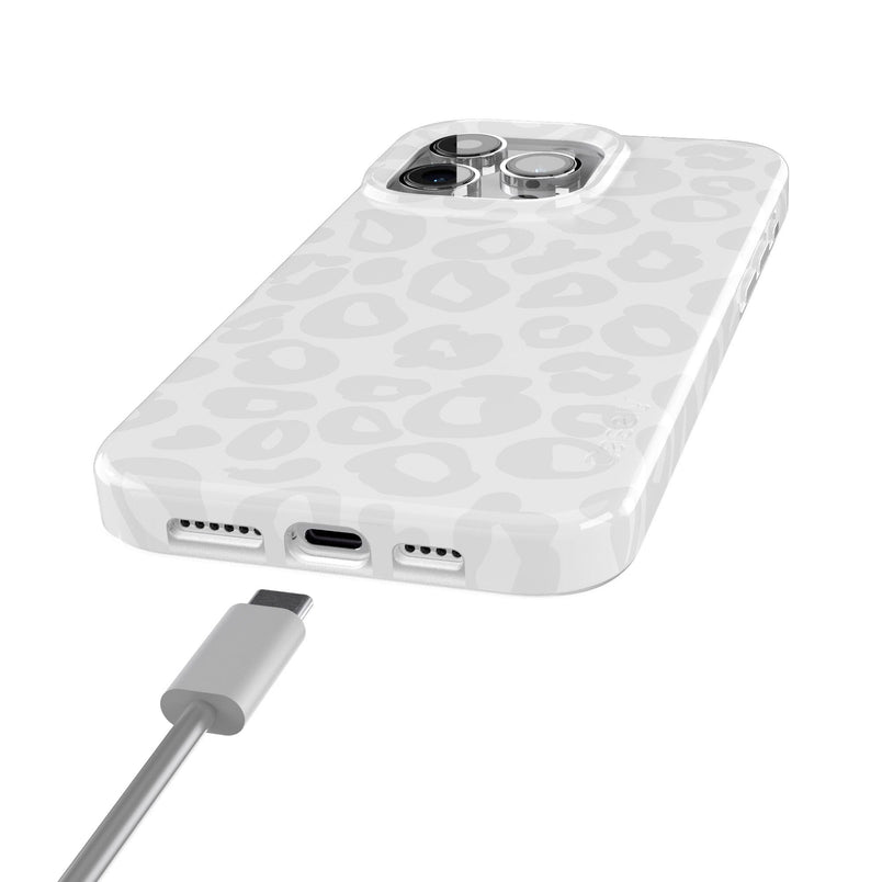 Into the Wild | White Snow Leopard Case iPhone Case get.casely 