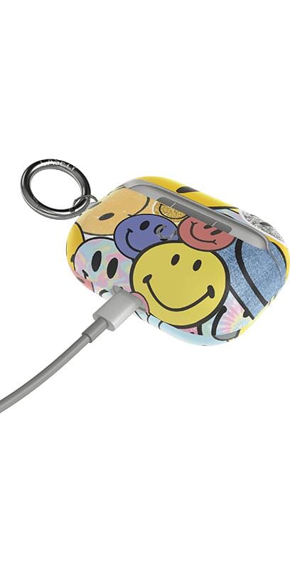 All Smiles | Smiley Face Sticker AirPods Case AirPods Case get.casely 