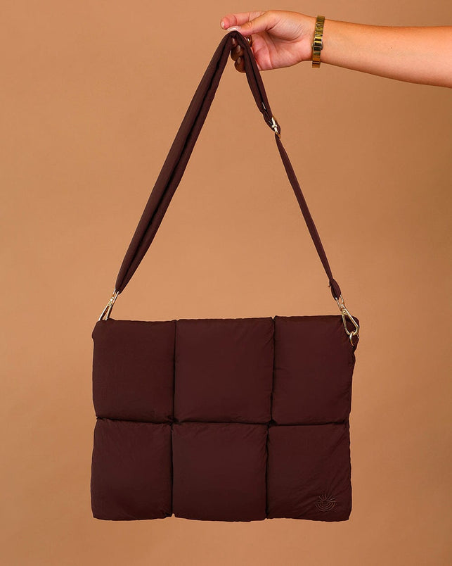 Cloud Carryall | Cocoa Laptop Bag get.casely 